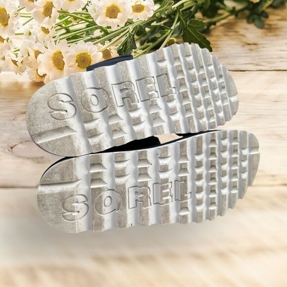 Sorel Women's Roaming Two Strap Slides Black Size 7.5 Leather Sandals - Picture 12 of 16